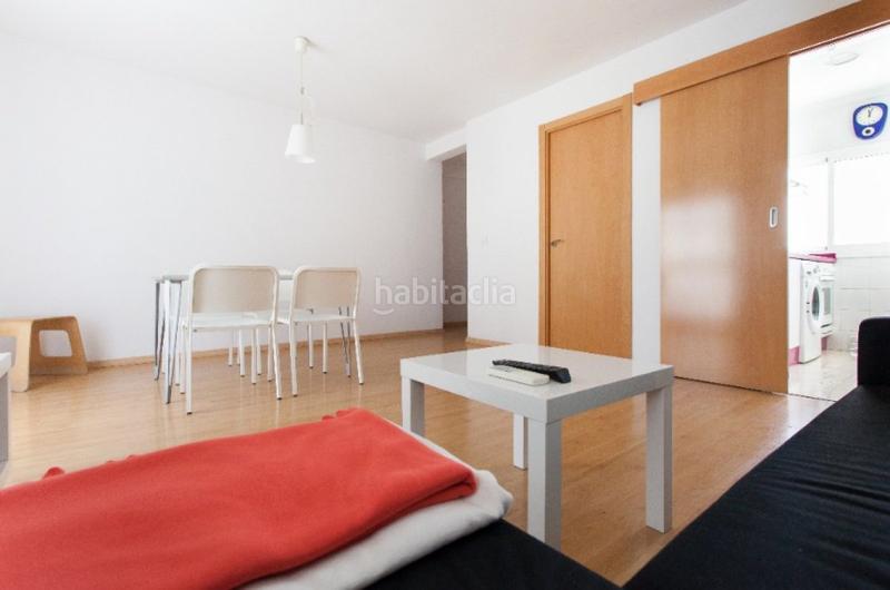 Foto 5ab08349-beeb-4ecb-92e7-6fe6df1b57da. Piso tu nuevo hogar te espera en el corazón de triana! en Sevilla