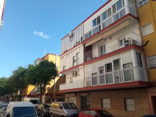 Appartement  Calle asturias. Tu nuevo hogar te espera en el corazón de triana!
