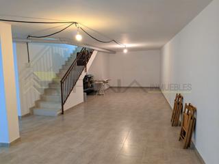 Lloguer Local Comercial a Petrer. Local comercial