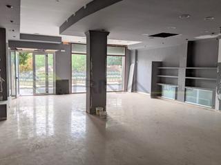 Lloguer Local Comercial a Petrer. Local comercial en el campet