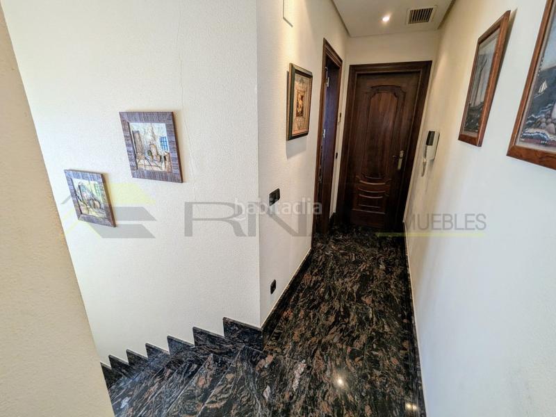 Foto 38d027cb-7f52-4fe2-bda6-c0addc9086ca. Chalet avec parking dans Campo Alto-Club de Campo Elda