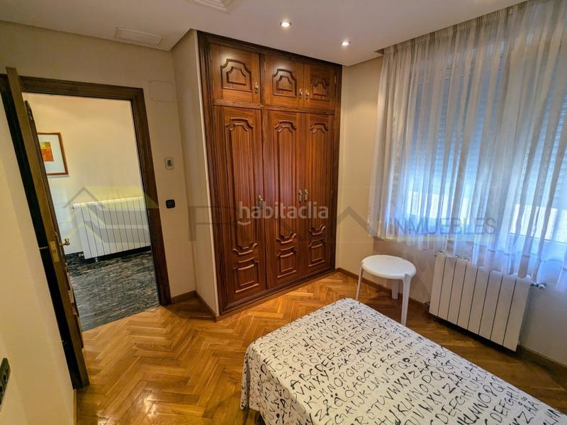 Foto 534e6f5b-e301-414a-bdff-3da6368b2c07. Chalet avec parking dans Campo Alto-Club de Campo Elda