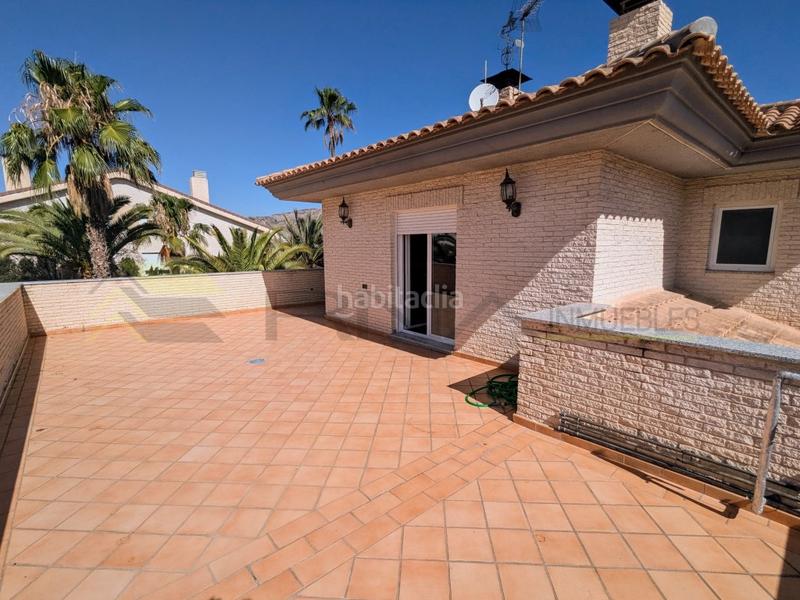 Foto b0d0892d-d4e3-4fcd-a437-82218387013c. Chalet avec parking dans Campo Alto-Club de Campo Elda