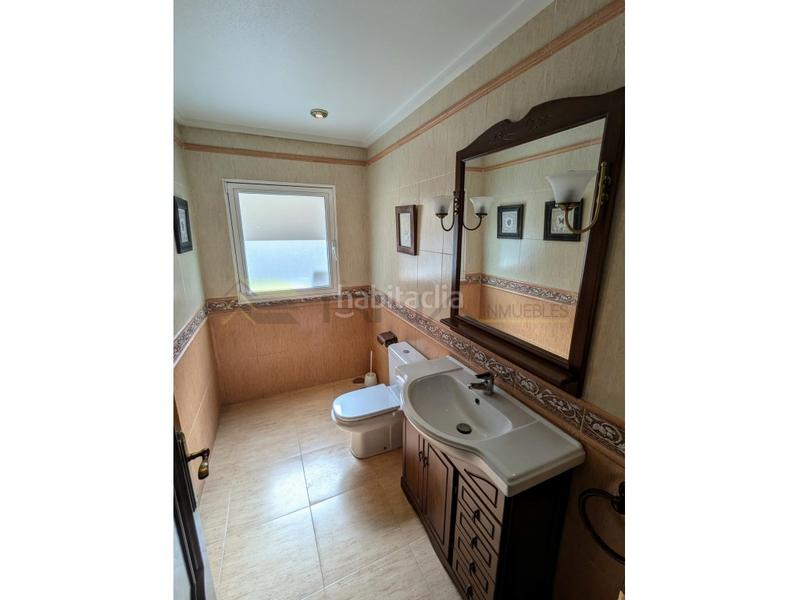 Foto e6e56ba4-b8cf-415d-a8f2-1fafa20be5bb. Chalet avec parking dans Campo Alto-Club de Campo Elda