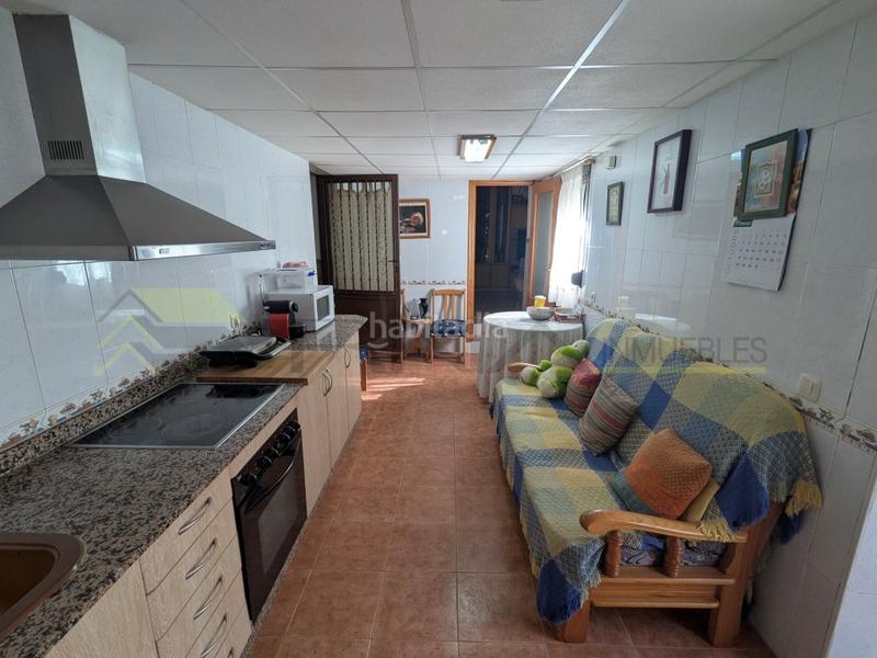 Foto 10739e18-a713-4cab-8715-25503e734540. Casa amb aparcament a Alatoz