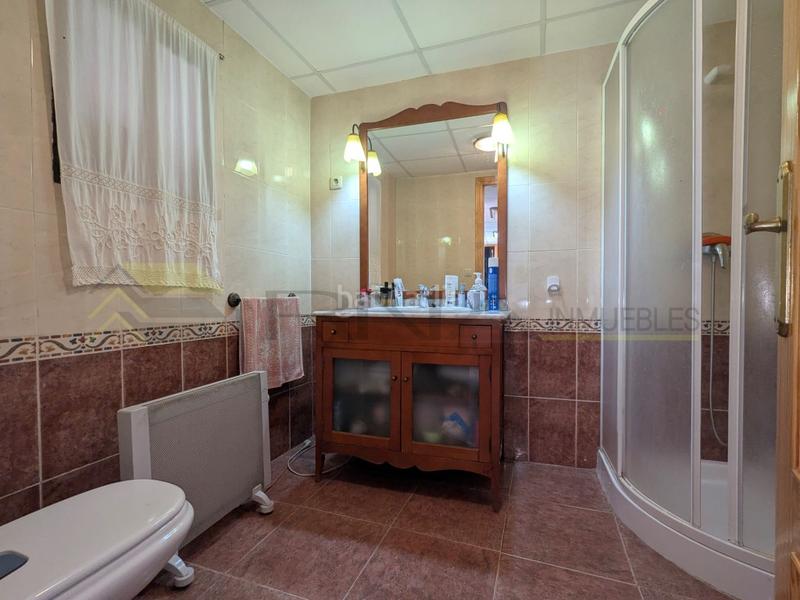 Foto 3740db25-d038-4e3a-914f-768841e8952b. Casa amb aparcament a Alatoz