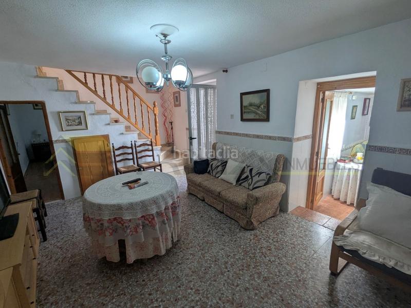Foto 7bf13209-1040-4a51-aa34-ae30d3420469. Casa amb aparcament a Alatoz