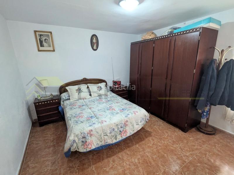 Foto d4e2e33a-7abd-432b-a5f1-8d81551f372c. Casa amb aparcament a Alatoz
