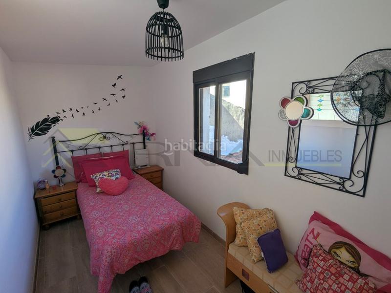 Foto e8b1c488-ab5e-447c-8612-17eac47ea600. Casa amb aparcament a Alatoz