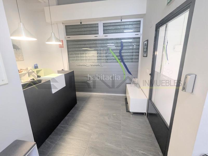 Foto 0e7b36cf-0831-4e1c-bbfd-e8a20b56e8ba. Pas-de-porte local commercial dans Petrer