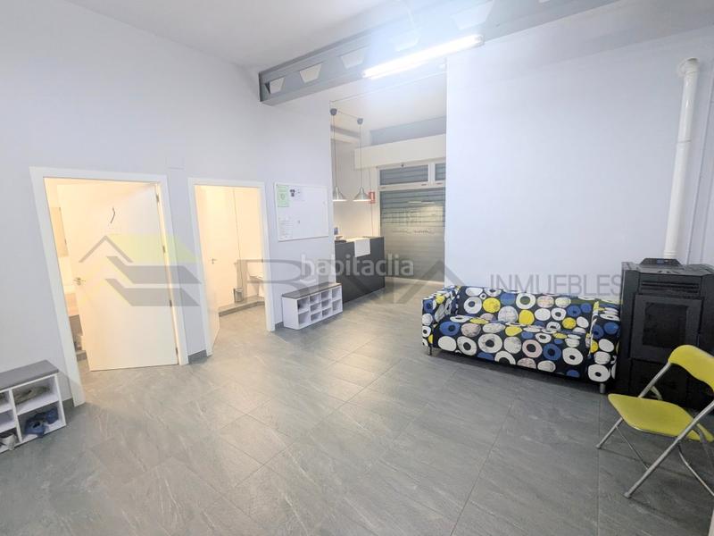 Foto 4f43e560-cc4e-4192-8275-f0644af69cdb. Traspàs local comercial a Petrer