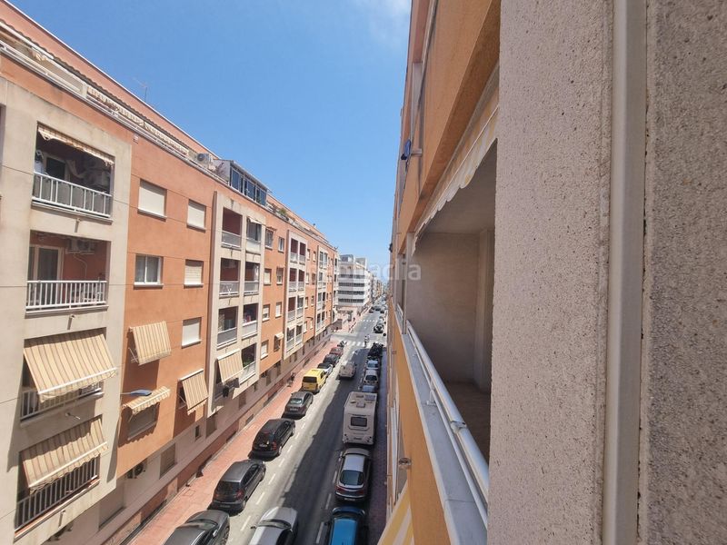 Foto 10daaa21-5b73-47e0-86b2-4be3e6d4646e. Apartament amb piscina a Antonio Machado Torrevieja