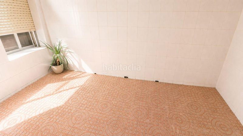 Foto 6f01e52b-a5c3-4fe8-9822-d2329b899009. Pis amb calefacció a Carolinas Bajas Alicante