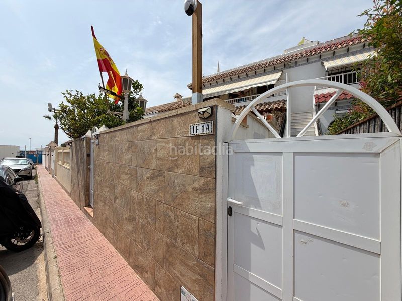 Foto 056378c9-66a4-406e-8ef8-34142790f0aa. Casa amb calefacció a Zona los Frutales Torrevieja