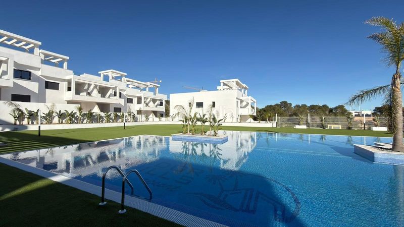 Foto 158bea08-cb96-43c7-bb1f-ebbf708334b6. Casa amb calefacció aparcament piscina a Finestrat pueblo Finestrat