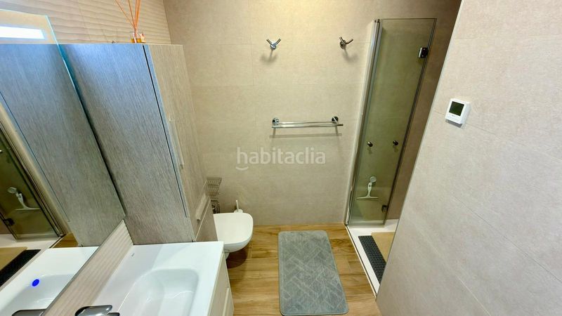 Foto 55af89e5-37d8-42ea-89b5-bc43119b5e67. Casa amb calefacció aparcament piscina a Finestrat pueblo Finestrat