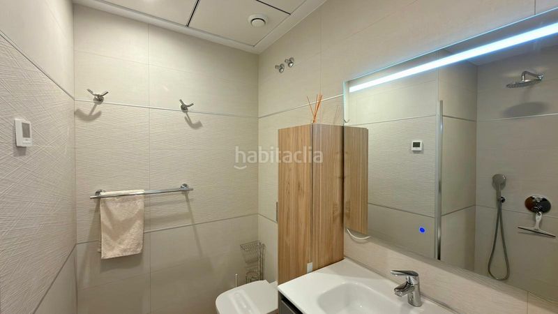 Foto 9e1c84be-f91c-44e1-96a6-3a4fb83923c6. Casa amb calefacció aparcament piscina a Finestrat pueblo Finestrat