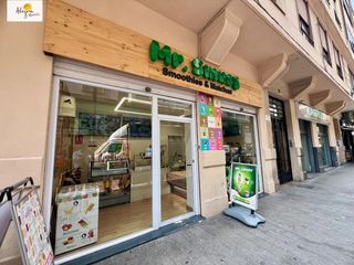 Rent Business premise  Calle general san martin. !!! se traspasa el negocio de smosy para llevar en el centro de