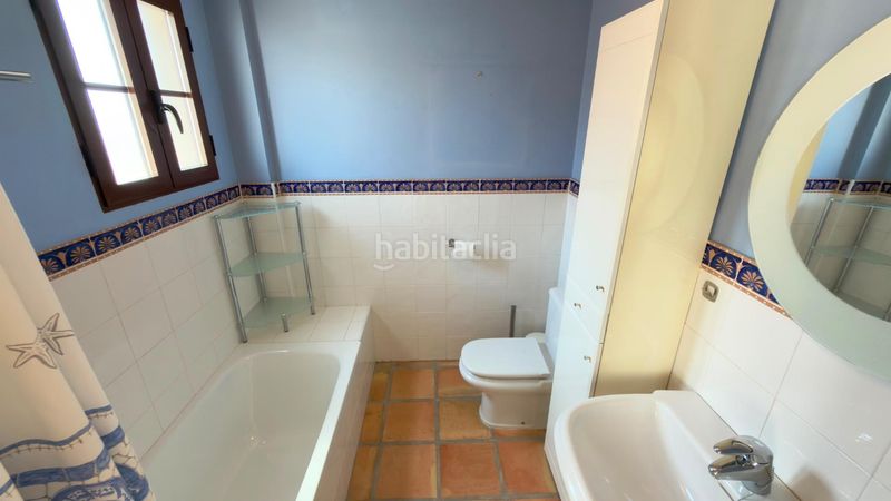 Foto 33010e84-61eb-4b3d-957f-a36aea0b7434. Casa amb aparcament piscina a Golf Bahía Finestrat