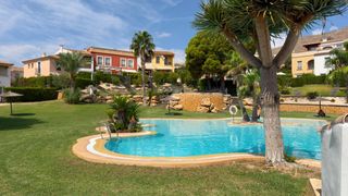 Casa  Calle illa mallorca. Magnífico adosado de 3 dormitorios en golf bahía  finestrat