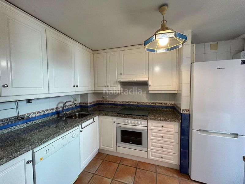 Foto b43ba270-b3d6-4c44-ab77-00526858056a. Casa amb aparcament piscina a Golf Bahía Finestrat