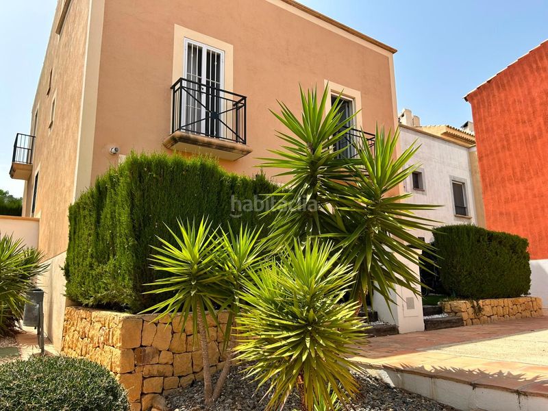 Foto b6ed8f07-bf5f-4e55-b93c-956f7431329e. Casa amb aparcament piscina a Golf Bahía Finestrat
