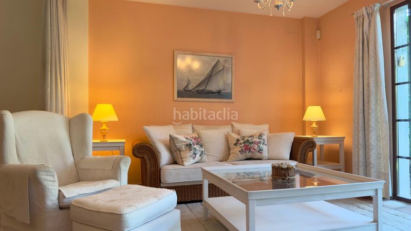 Foto c3c84a0a-64c6-484c-8c3a-6a445e4b71fe. Casa amb aparcament piscina a Golf Bahía Finestrat