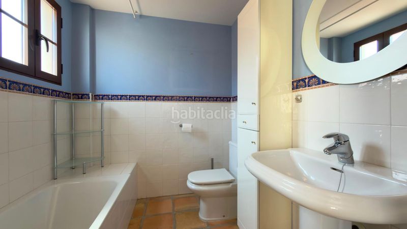 Foto d1302f41-634f-4f97-9748-e6e313eb25a7. Casa amb aparcament piscina a Golf Bahía Finestrat