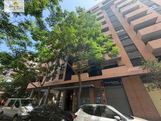 Location Appartement  Calle higinio noja (professor) 45. Piso en alquiler  avenida de francia, valencia
