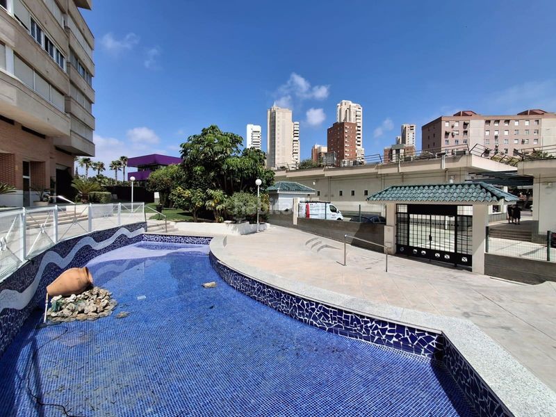 Foto d2ef198c-6bb9-4b89-9a4d-78629fecc934. Pis amb aparcament piscina a Juzgados - Plaza de Toros Benidorm
