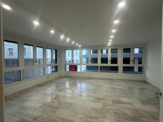 Lloguer Apartament  Calle bilbao. Se alquila piso de 3 habitaciones en el centro de alicante