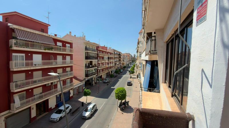 Foto 4d75fb41-d8d9-49f4-bbe6-89171341fa8c. Pis a calle colon 115 a Centro Urbano Vila Joiosa (la)