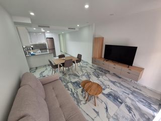 Lloguer Apartament  Calle la loma. Exclusivo apartamento de 3 dormitorios en alegría 21