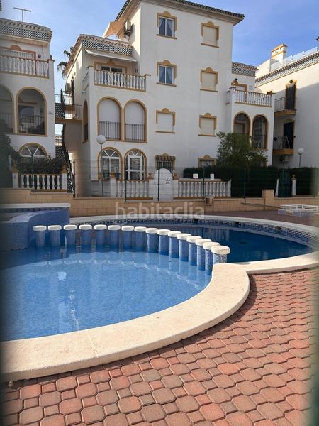 Foto c31db9dd-d118-48f1-9a6d-8f5465148f21. Casa amb aparcament a Cañada del Molino Torrevieja