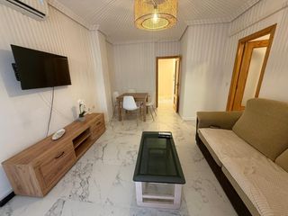 Apartament  Calle rafal. Apartamento reformado en torrevieja