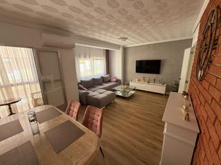 Appartement  Pascual de la mata. Amplio piso de alta calidad en edificio totalmente reformado jun