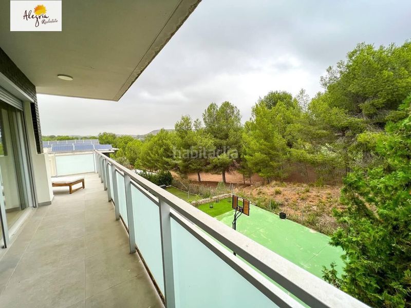 Foto cd38c3de-e7eb-4728-9160-49e33f042432. Xalet amb calefacció aparcament piscina a El Bosque Chiva