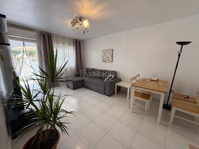 Foto ba75023e-1701-4244-a55a-ef91c32491d3. Casa amb piscina a Zona Carrefour - Urbanizaciones Torrevieja