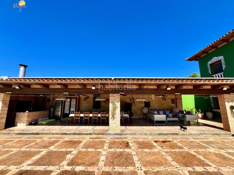 Foto a13b007f-6a9e-40b2-bb6b-c8473ab6bf92. Chalet el nuevo lujo 7.170m para vivir el mediterraneo a otro ritmo en Almoradí