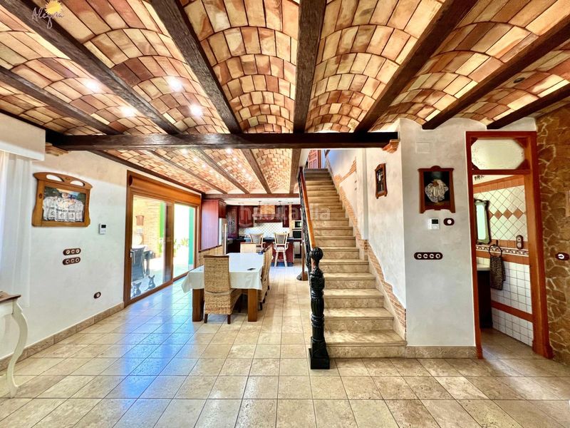 Foto a3bcefe1-3cd2-44b0-b4ff-c123228a9679. Chalet el nuevo lujo 7.170m para vivir el mediterraneo a otro ritmo en Almoradí