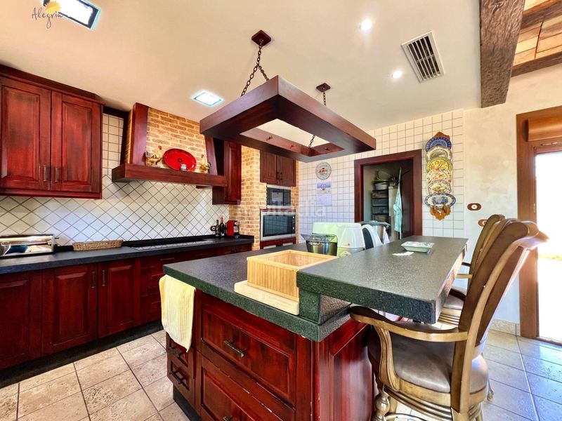 Foto a9f1d610-066a-45d0-ad87-3f05f0dec0c6. Chalet el nuevo lujo 7.170m para vivir el mediterraneo a otro ritmo en Almoradí