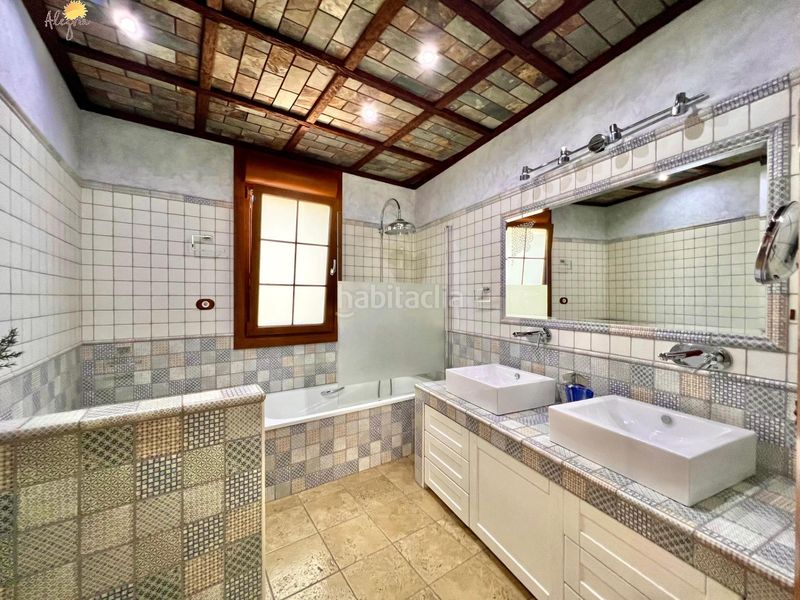 Foto e54a1e07-1fd8-49e7-8066-01a1a2f00eb4. Chalet el nuevo lujo 7.170m para vivir el mediterraneo a otro ritmo en Almoradí