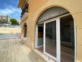 Business premise  Calle guijarros-villafranqueza. Impresionante local comercial en venta en alicante en villafranq