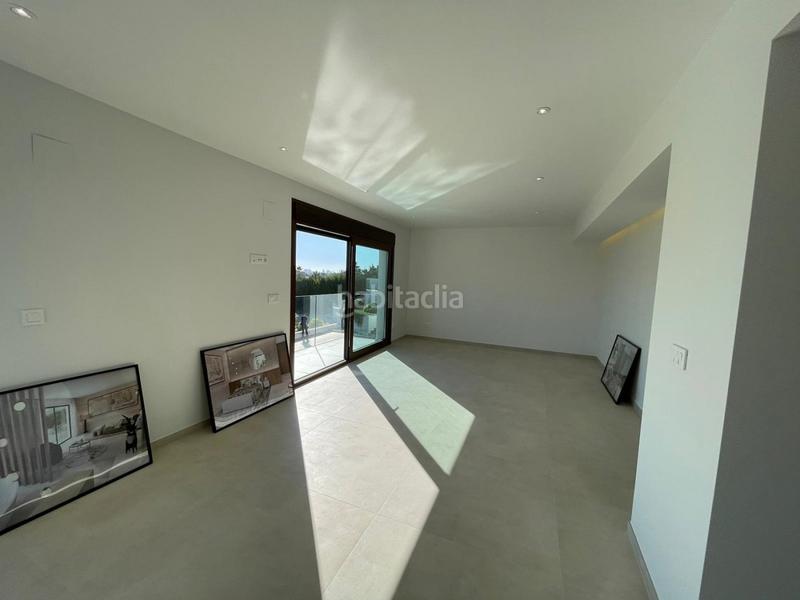 Foto 019d69b4-82dd-4c98-bd02-c27e2e460bd7. Xalet amb calefacció aparcament piscina a Altea ciudad Altea