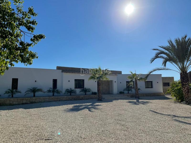 Foto 564b20f0-7620-4db1-90b6-95fa6f084756. Xalet amb calefacció aparcament piscina a Altea ciudad Altea