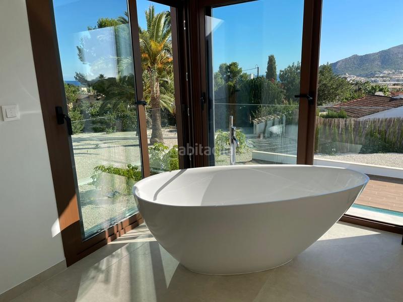 Foto cb74fc2a-c0dd-480a-b656-8cf937c4e46b. Xalet amb calefacció aparcament piscina a Altea ciudad Altea