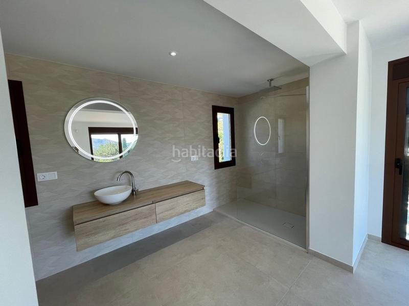 Foto fe456e51-7a1c-4158-899a-11ac1e848118. Xalet amb calefacció aparcament piscina a Altea ciudad Altea