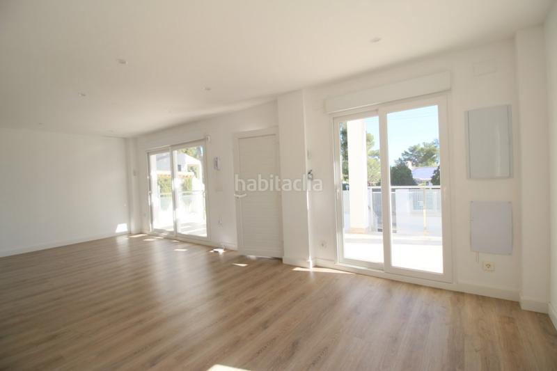 Foto 1b95a4ee-a660-4940-9c41-f174e626e32c. Chalet villa de obra nueva en zona av. Coloma de la nucia en Nucia (la)