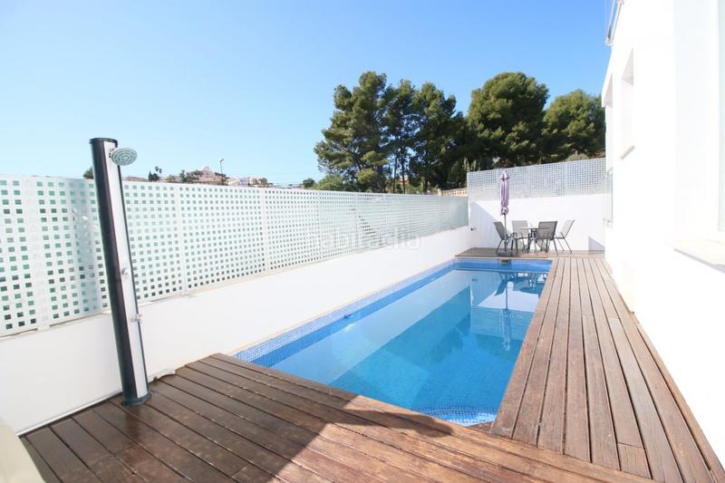 Foto 6dddc995-9d31-4705-b559-aa7dfd48fc78. Chalet villa de obra nueva en zona av. Coloma de la nucia en Nucia (la)