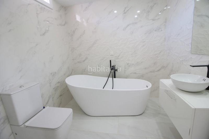 Foto d3bab61c-31ee-4e54-bde5-11c79c4a3726. Chalet villa de obra nueva en zona av. Coloma de la nucia en Nucia (la)